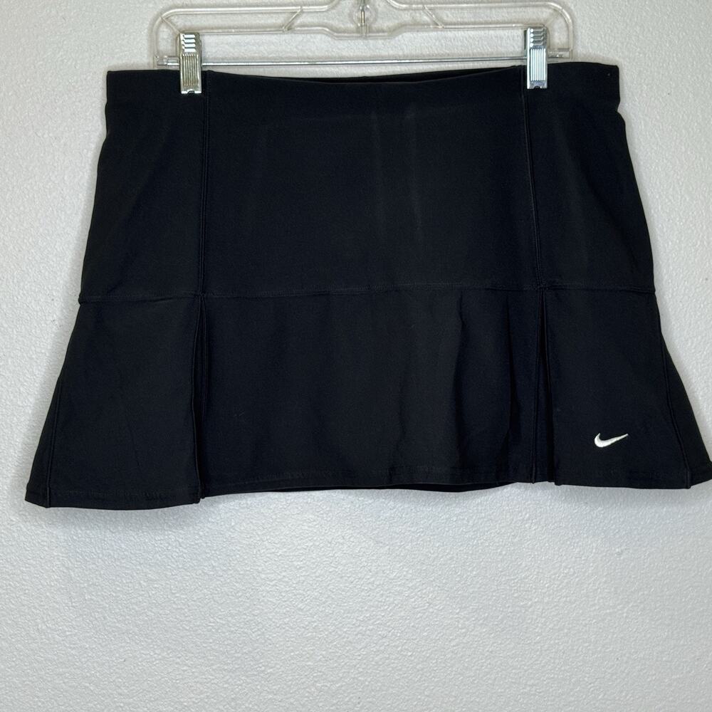 Nike‎ Fit Dry Athletic Tennis Pickleball Skirt Womens Size Large Black w/ Shorts